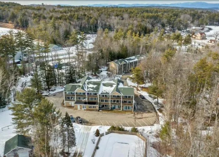 Cozy Lake Condo, Beach & Pool, Winnipesaukee