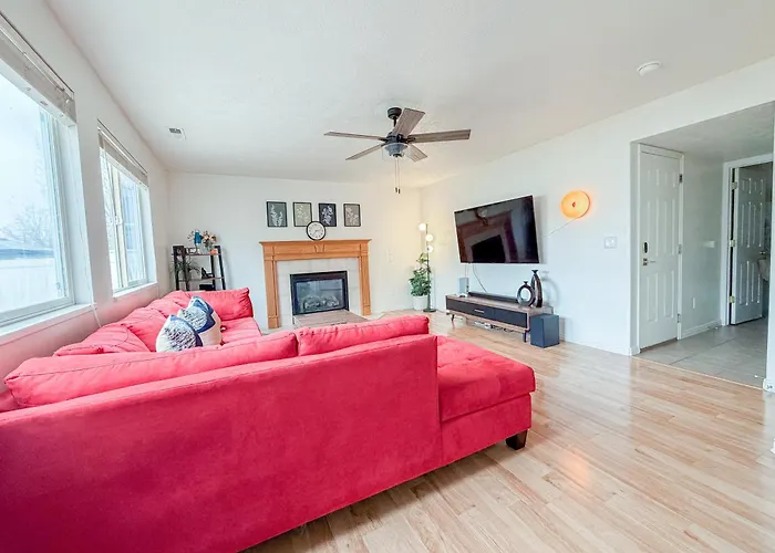 Family Retreat Near Slc Airport 6 Bedroom 3 Bath
