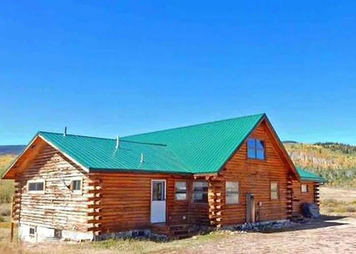 Cabin Rental For Large Groups Ideal For Colorado Glamping