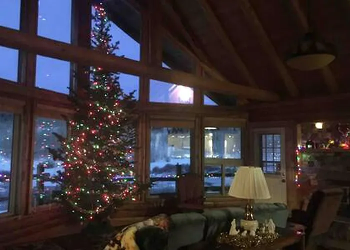 Cabin Rental For Large Groups Ideal For Colorado Glamping