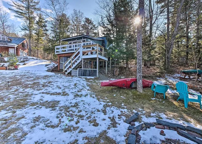 Lake Front-Spa Tub-Fire Pit-Full Kitchen-Canoe
