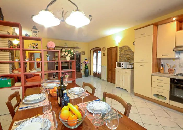 Lovely Apartment In Cecina
