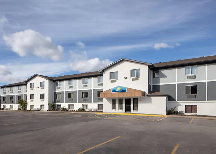 Days Inn By Wyndham Omaha Ne