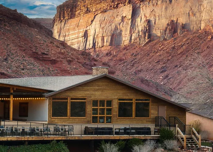 Red Cliffs Lodge Moab
