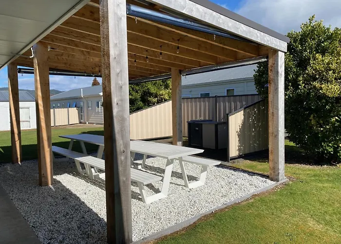 Parklands Motel & Apartments Te Anau