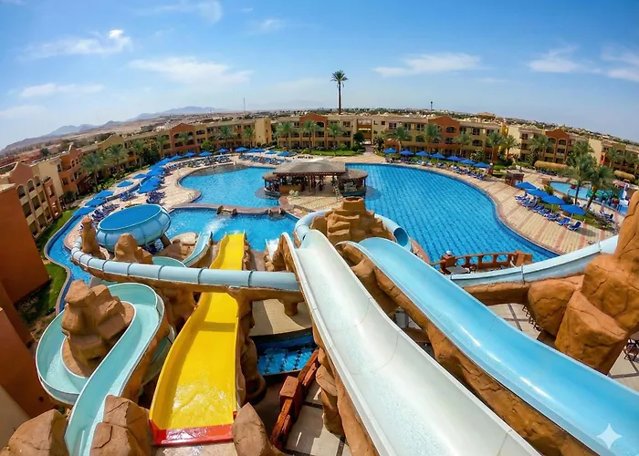 Regency Plaza Aqua Park And Spa Resort
