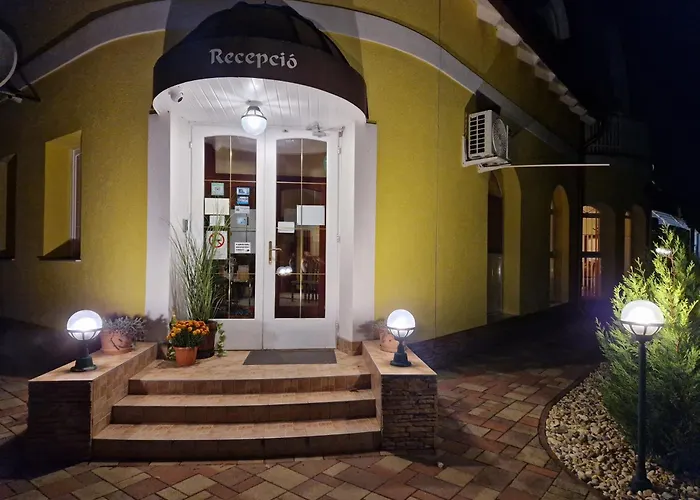 Boglarka Panzio - Etterem
