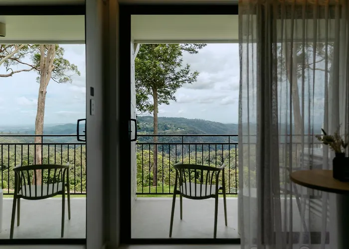 The Tamborine - Boutique Hotel
