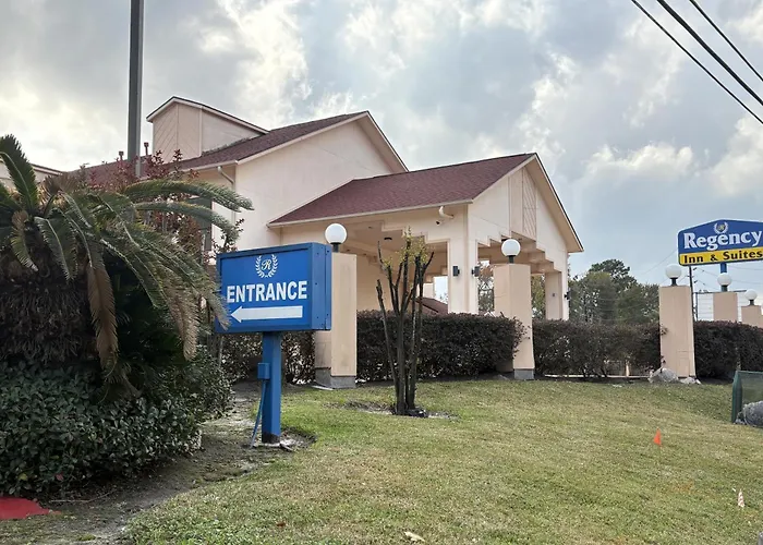 Regency Inn & Suites By Capital O Houston Iah Airport