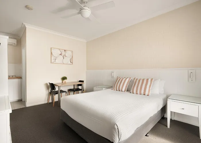 Catalina Motel Lake Macquarie
