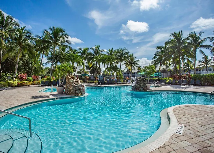 Solterra - Newly Remodeled Luxury 3Br Condo With Lake And Golf Views, Access To Resort Pool, Hot Tub, And Golf Courses At Lely Resort! Close To Naples Beaches, 5Th Avenue S, And Marco Island! Ideal For Families Or Groups, Perfect For A Summer Vacatio