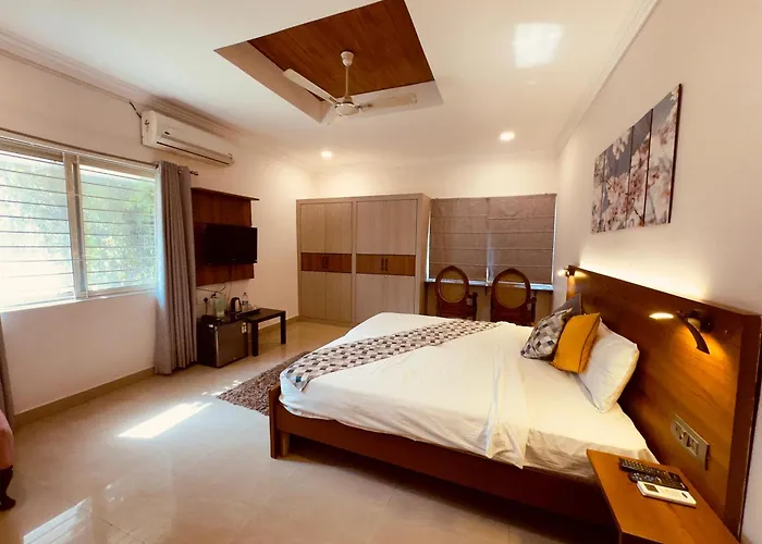 Cosy Banjara Guest House