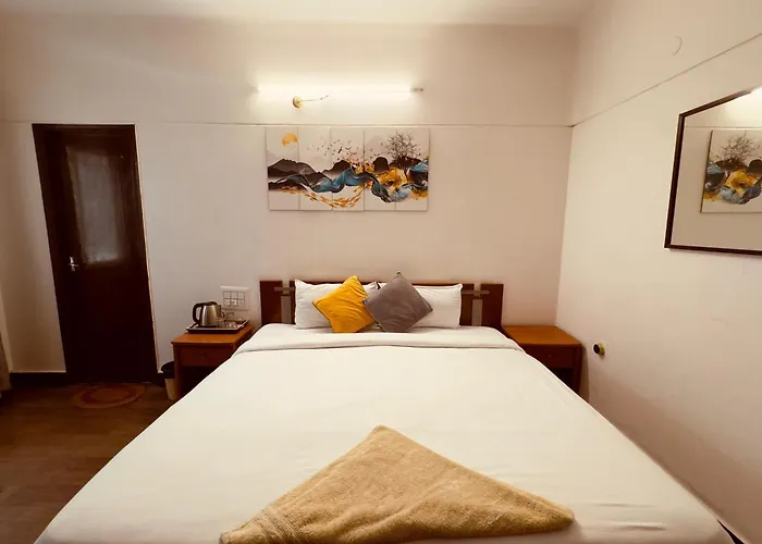 Cosy Banjara Guest House