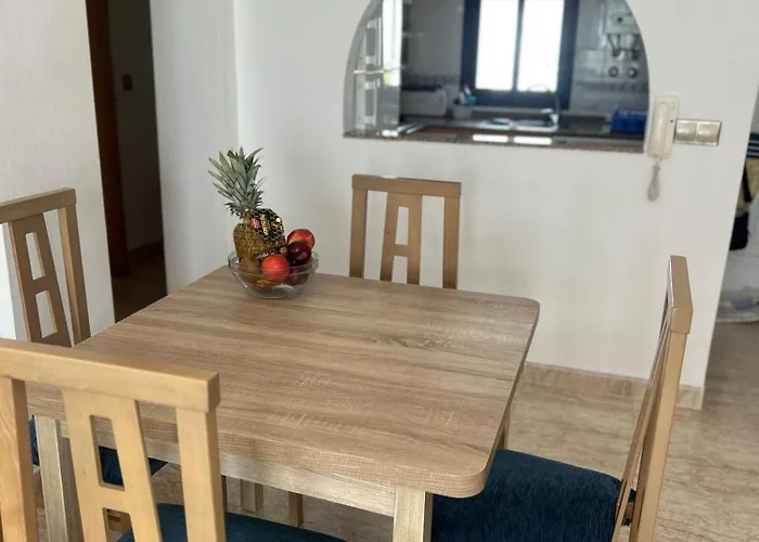 Sunny Breeze Apartment