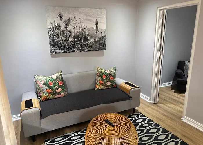 Lofts On Lorna