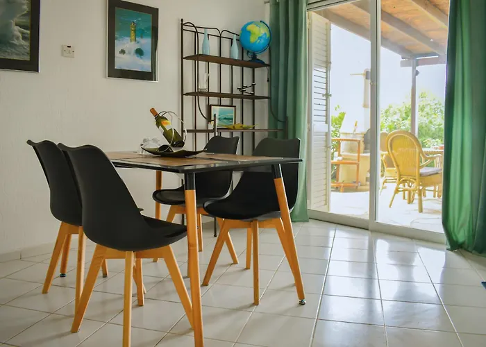 Villa Margo By The Sea