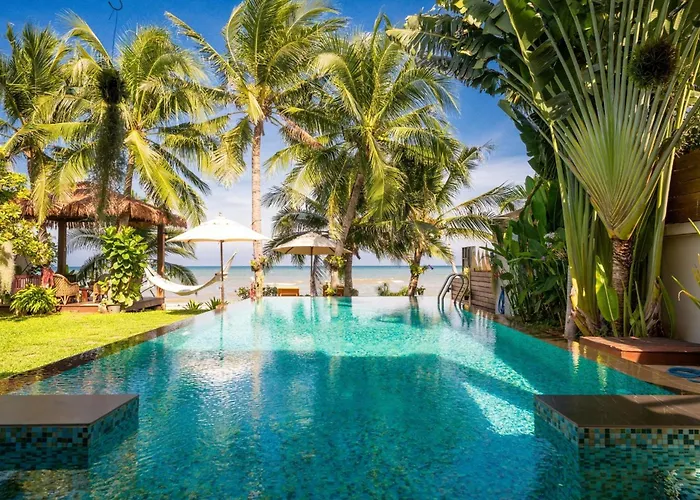 Baan Sansuk Pranburi - Beach Front & Pool Villa