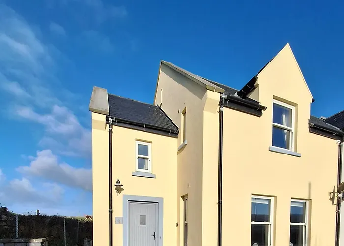 Doolin Court