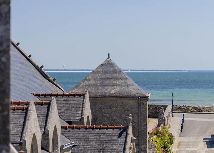 Jolie Maison Au Port De L'Ile Tudy