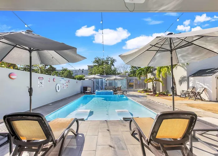 Aqua Ville Moderna 1 - Spacious 4Br Villa-Suite With King Beds