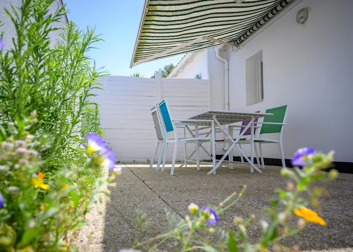 Residence De Charme Le Petit Bois