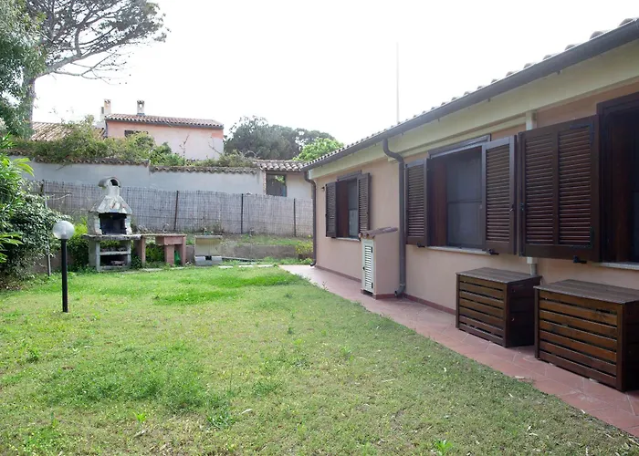 Torre Di Chia Holiday Home It11101Cr