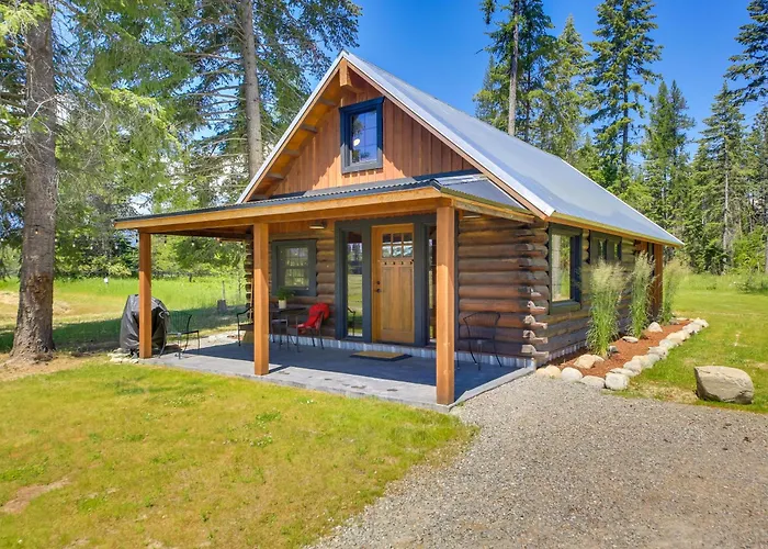 Serene Kootenai Cabin - 3 Mi To Dtwn & River!