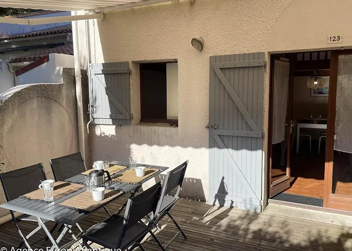 Charmante Maison Renovee T2 Bis 4 Pers Avec Terrasse A La Palmyre
