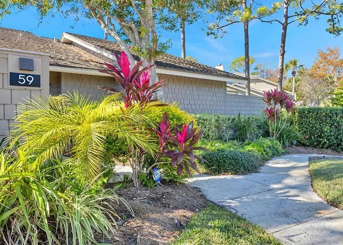Beach-2-Green - 3Br Condo W Golf Views & Pool