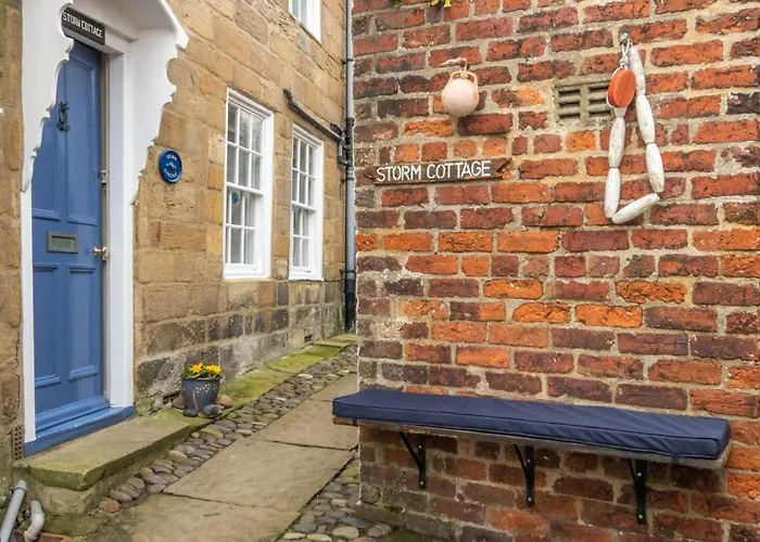 2 Bed In Whitby Oc-R579