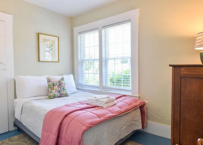 Private Downtown Wellfleet Location