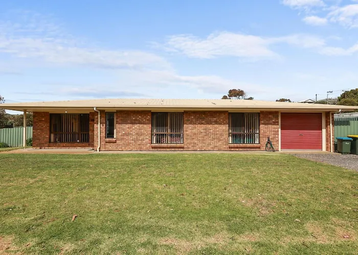 Pet Friendly In Port Elliot