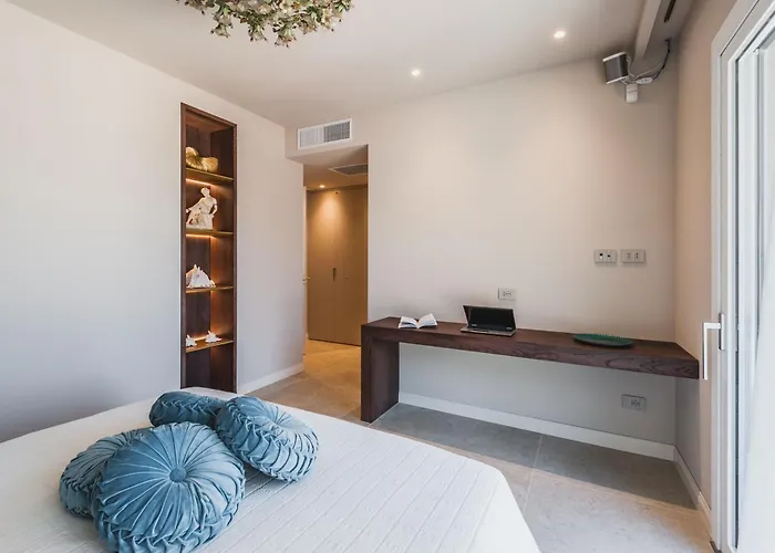 5E Villa Charme-Sea And Ortigia View-Whirlpool Roof Terrace