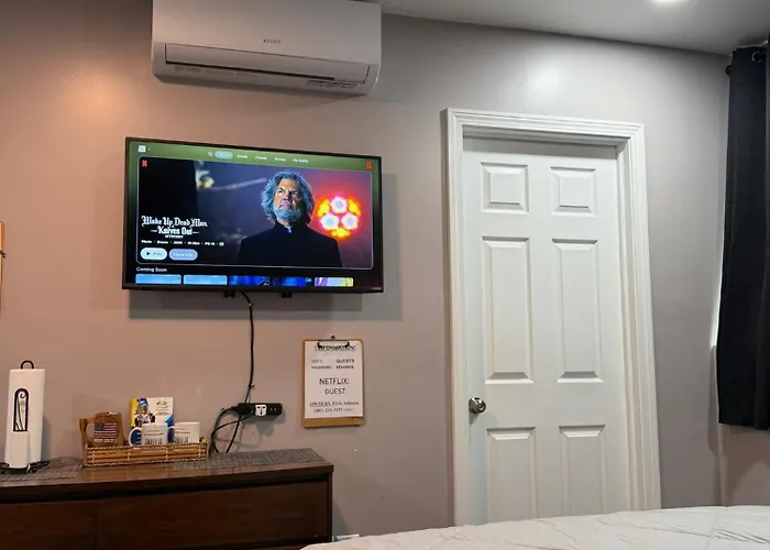 Basement Room With Its Own Private Bathroom