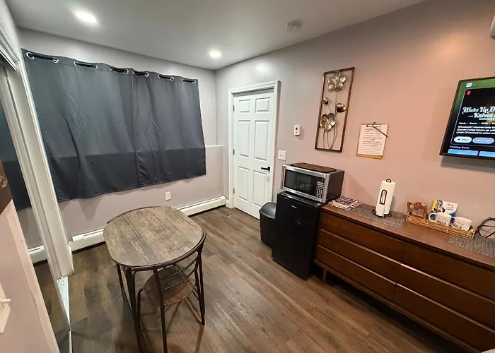Basement Room With Its Own Private Bathroom