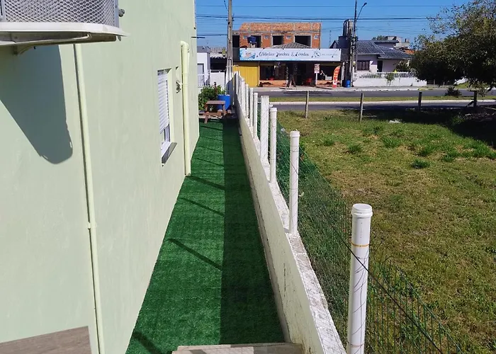 Camelo locação de Suítes Individuais Pousada com Cozinha e Sala Compartilhada