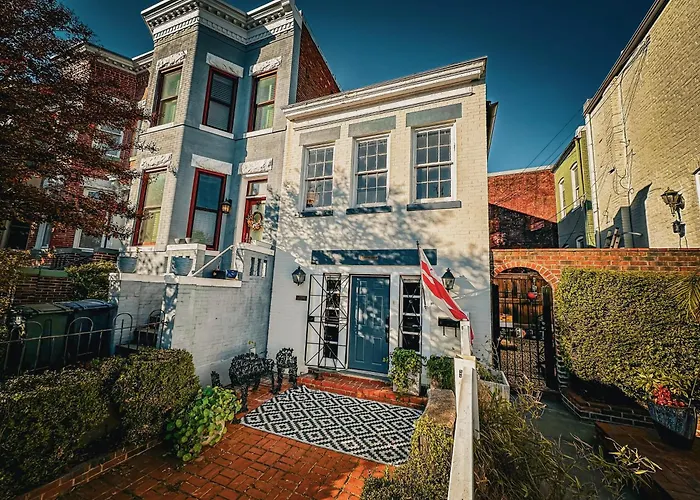 Capitol Hill Carriage House