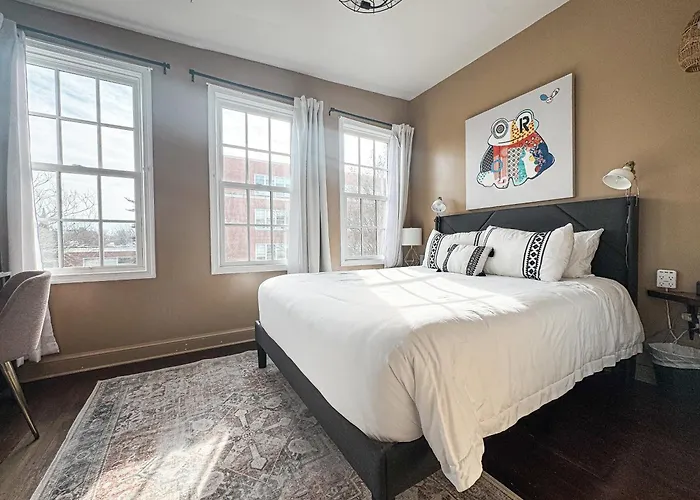 Capitol Hill Carriage House