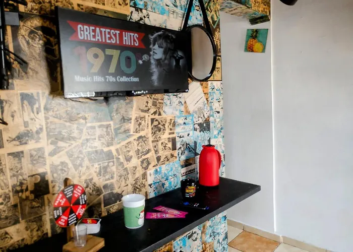 Espaço Torres Suíte com Terraço, Cozinha e Garagem