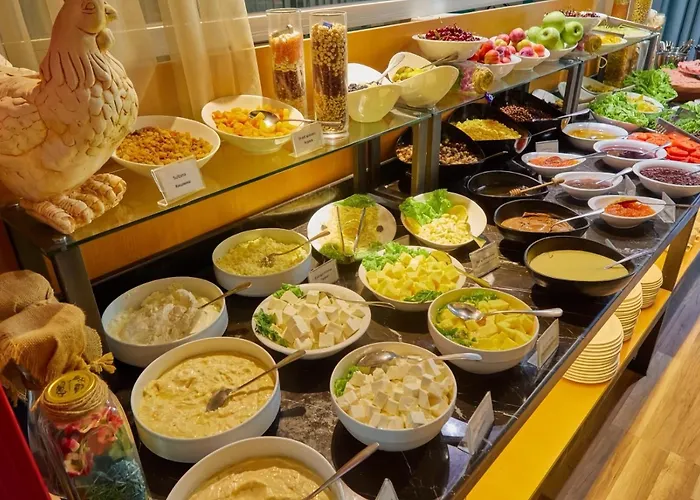 A&H Baku Center Inn Hotel
