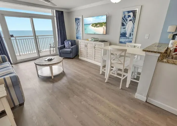 New Paradise Resort,Direct Oceanfront Views,Pools!
