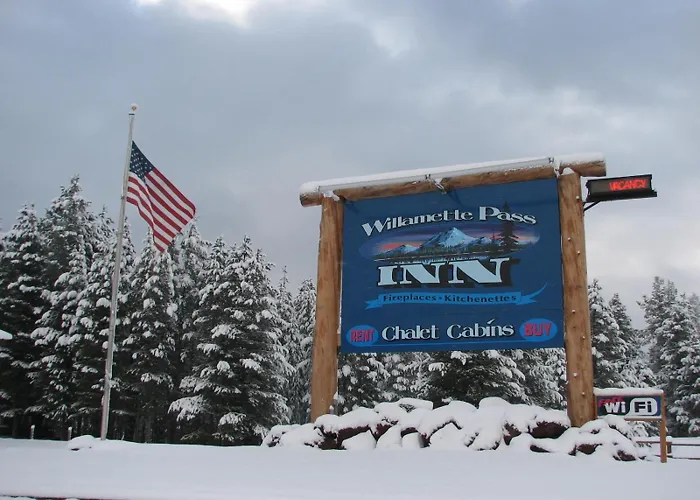 Willamette Pass Inn & Chalets