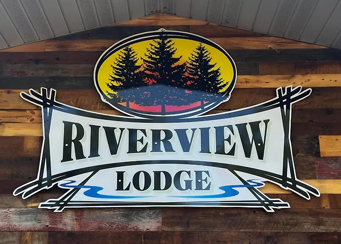 Riverview Lodge