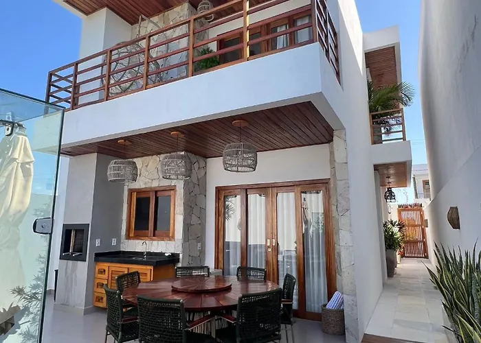 Sunny Kite House Prea