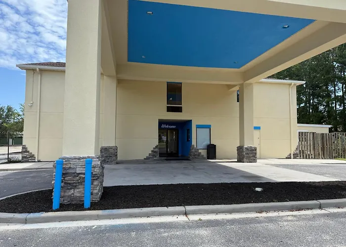 Coastal Comfort Hotel