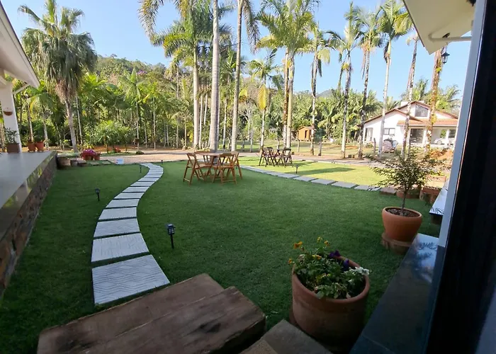 Suítes Villa Pomerode Hospedagem - Conforto e aconchego conectados com a Natureza