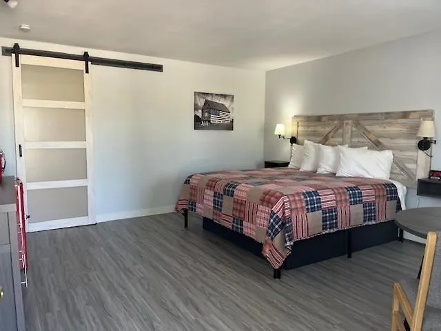 Motel Tipton