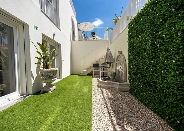 Beguest Estoril Guesthouse