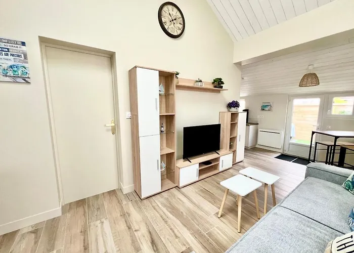 Charmante Maison De Ville - Patio - Wifi - Parking Gratuit