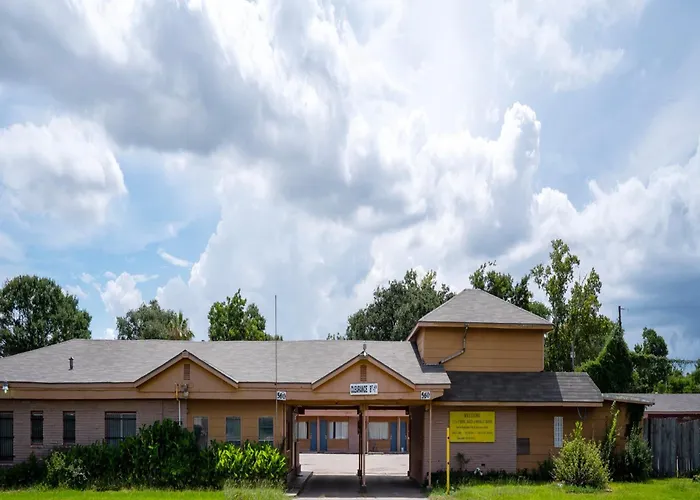 Capital O Parker Motel Clute Jackson Tx 332